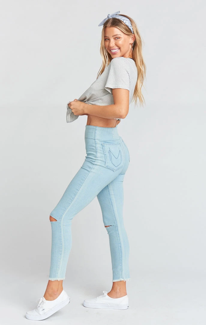 Show Me Your Mumu Denim Soho Skinnies ~ Frost 9 Show Me Your Mumu Denim Soho Skinnies ~ Frost