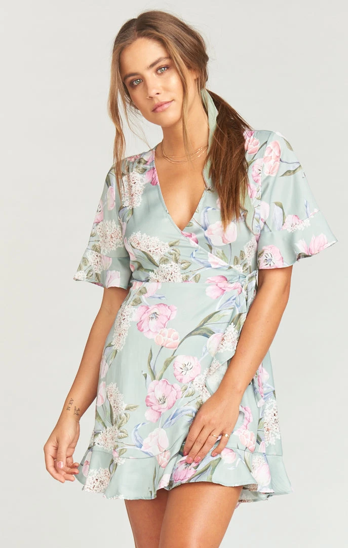 Show Me Your Mumu Evelyn Mini Wrap Dress ~ Primavera Floral Clothes 3 Show Me Your Mumu Evelyn Mini Wrap Dress ~ Primavera Floral Clothes
