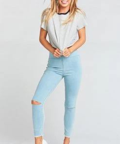 Show Me Your Mumu Denim Soho Skinnies ~ Frost 22 Show Me Your Mumu Denim Soho Skinnies ~ Frost