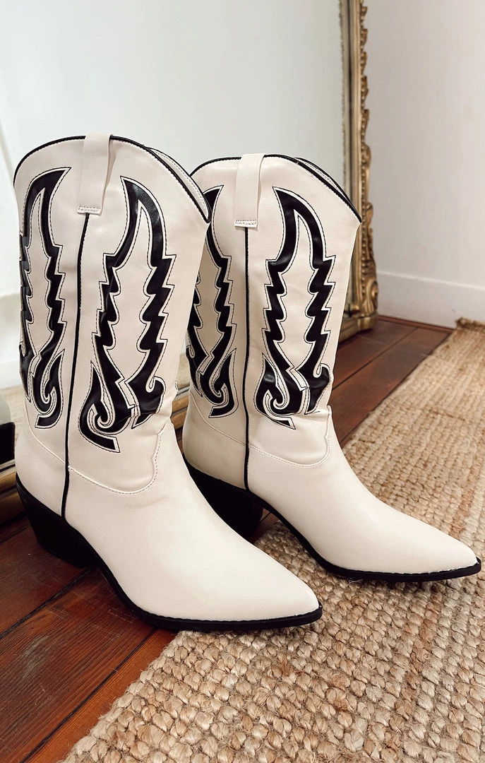 Show Me Your Mumu New Mu Billini Norva Western Boot ~ Bone/Black 6 Show Me Your Mumu New Mu Billini Norva Western Boot ~ Bone/Black