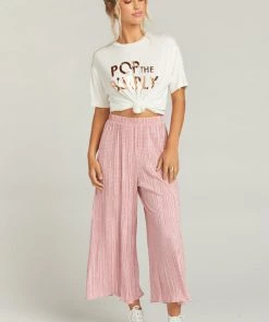 Show Me Your Mumu Travis Tee ~ Pop The Bubbly Graphic