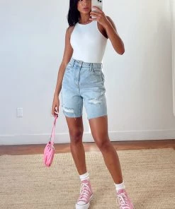 Show Me Your Mumu Brentwood Shorts ~ Light Vintage Blue New Mu 10 Show Me Your Mumu Brentwood Shorts ~ Light Vintage Blue New Mu