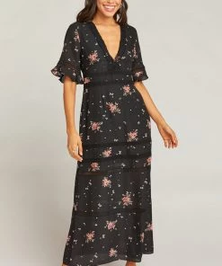 Show Me Your Mumu Tabitha Maxi Dress ~ Dancing Floral