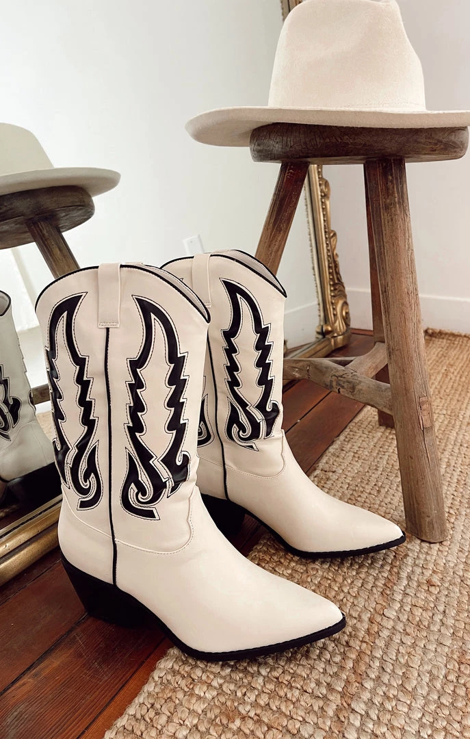 Show Me Your Mumu New Mu Billini Norva Western Boot ~ Bone/Black 3 Show Me Your Mumu New Mu Billini Norva Western Boot ~ Bone/Black