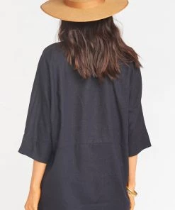 Show Me Your Mumu Horton Tunic ~ Black Linen 12 Show Me Your Mumu Horton Tunic ~ Black Linen