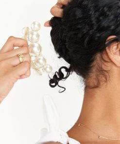 Show Me Your Mumu New Mu Lucille Pearl Hair Clip ~ White 6 Show Me Your Mumu New Mu Lucille Pearl Hair Clip ~ White