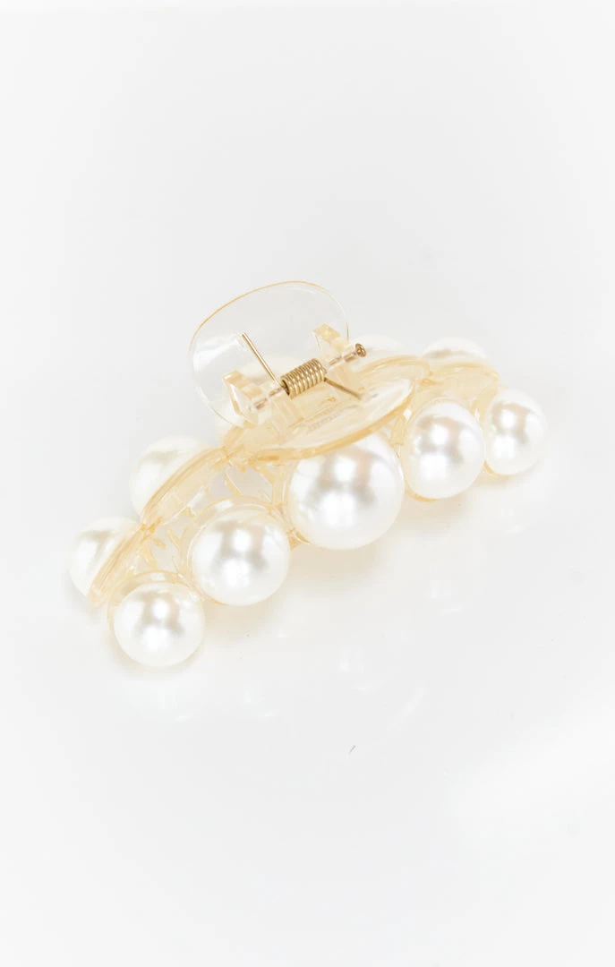 Show Me Your Mumu New Mu Lucille Pearl Hair Clip ~ White 5 Show Me Your Mumu New Mu Lucille Pearl Hair Clip ~ White