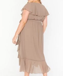 Show Me Your Mumu Jess Ruffle Midi Dress ~ Dune Chiffon Dresses
