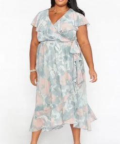 Show Me Your Mumu Dresses Jess Ruffle Midi Dress ~ Sage I Do Floral