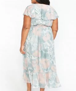Show Me Your Mumu Dresses Jess Ruffle Midi Dress ~ Sage I Do Floral