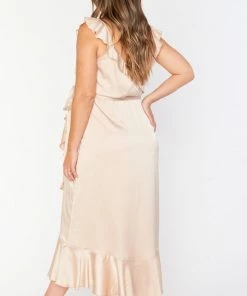 Show Me Your Mumu Samantha Ruffle Wrap Dress ~ Champagne Luxe Satin Dresses 44 Show Me Your Mumu Samantha Ruffle Wrap Dress ~ Champagne Luxe Satin Dresses