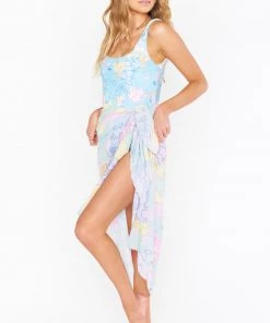 Show Me Your Mumu Kiran Sarong ~ World Tour New Mu