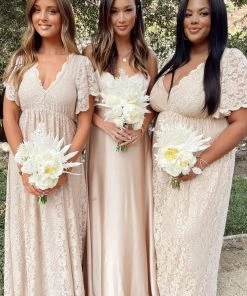 Show Me Your Mumu Sandra Maxi Dress ~ Champagne Forever Lace Dresses