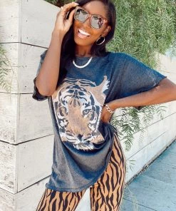 Show Me Your Mumu Airport Tee ~ Tiger Head Graphic 16 Show Me Your Mumu Airport Tee ~ Tiger Head Graphic