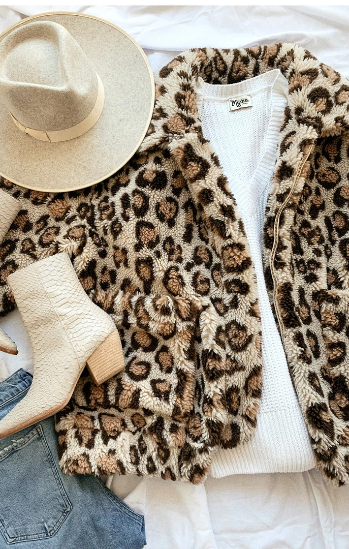 Show Me Your Mumu Cordelia Jacket ~ Leopard Faux Fleece 8 Show Me Your Mumu Cordelia Jacket ~ Leopard Faux Fleece