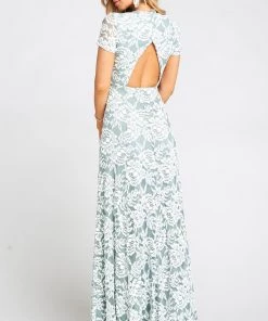 Show Me Your Mumu Dresses Eleanor Maxi Dress ~ Lovers Lace Silver Sage