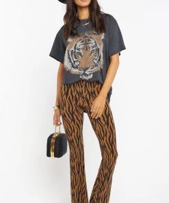 Show Me Your Mumu Airport Tee ~ Tiger Head Graphic 21 Show Me Your Mumu Airport Tee ~ Tiger Head Graphic