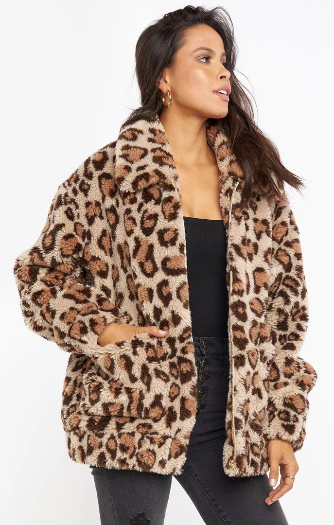 Show Me Your Mumu Cordelia Jacket ~ Leopard Faux Fleece 5 Show Me Your Mumu Cordelia Jacket ~ Leopard Faux Fleece