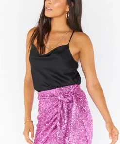 Show Me Your Mumu New Mu Why Knot Skirt ~ Magenta Sequins 9 Show Me Your Mumu New Mu Why Knot Skirt ~ Magenta Sequins