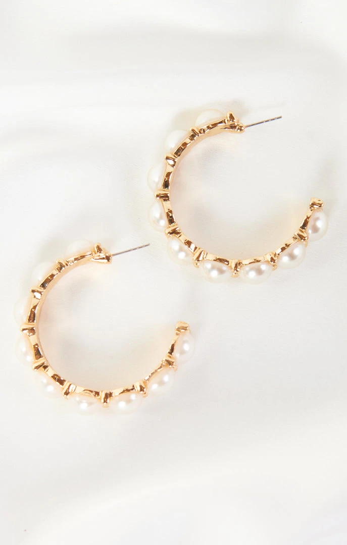 Show Me Your Mumu Accessories Sirocco Pearl Hoops ~ White/Gold 6 Show Me Your Mumu Accessories Sirocco Pearl Hoops ~ White/Gold