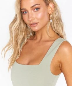 Show Me Your Mumu Zana Hoop Earrings ~ Gold Accessories 9 Show Me Your Mumu Zana Hoop Earrings ~ Gold Accessories