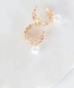 Show Me Your Mumu Zana Hoop Earrings ~ Gold Accessories 10 Show Me Your Mumu Zana Hoop Earrings ~ Gold Accessories