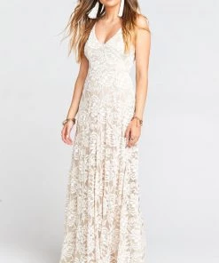 Show Me Your Mumu Jenn Maxi Dress ~ Lovers Lace Show Me The Ring 18 Show Me Your Mumu Jenn Maxi Dress ~ Lovers Lace Show Me The Ring