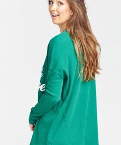 Show Me Your Mumu Bosco Ski Top ~ Mistletoe Graphic Tops 8 Show Me Your Mumu Bosco Ski Top ~ Mistletoe Graphic Tops