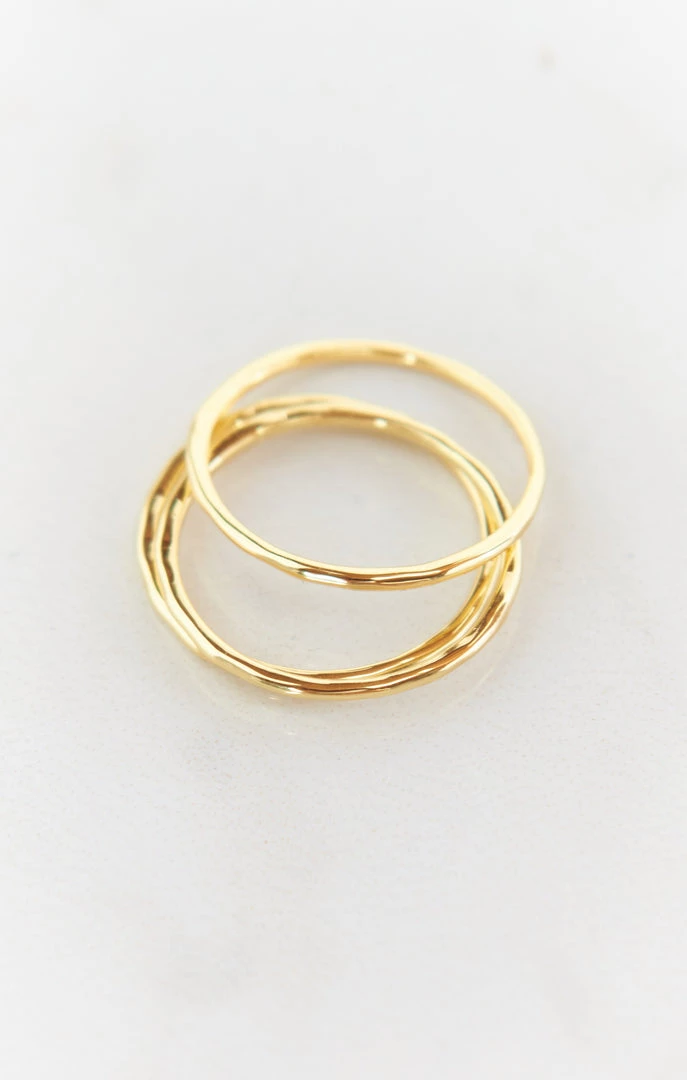 Show Me Your Mumu Gorjana G Ring Set ~ 18K Gold Plated New Mu 8 Show Me Your Mumu Gorjana G Ring Set ~ 18K Gold Plated New Mu