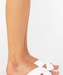 Show Me Your Mumu Seychelles Total Relaxation Sandals ~ White Accessories 9 Show Me Your Mumu Seychelles Total Relaxation Sandals ~ White Accessories