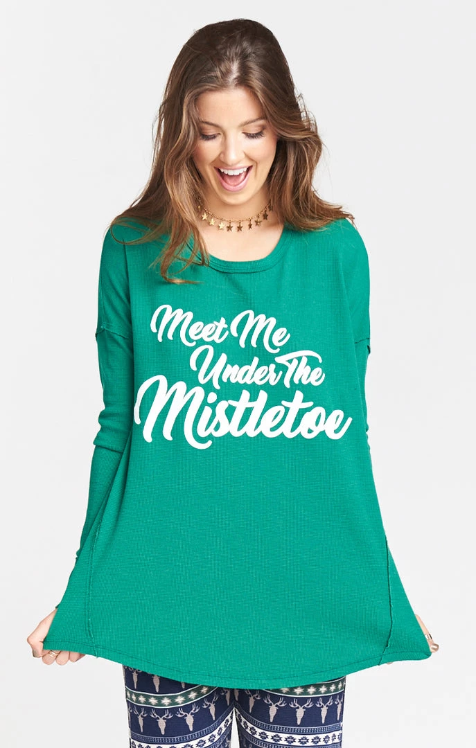 Show Me Your Mumu Bosco Ski Top ~ Mistletoe Graphic Tops 3 Show Me Your Mumu Bosco Ski Top ~ Mistletoe Graphic Tops