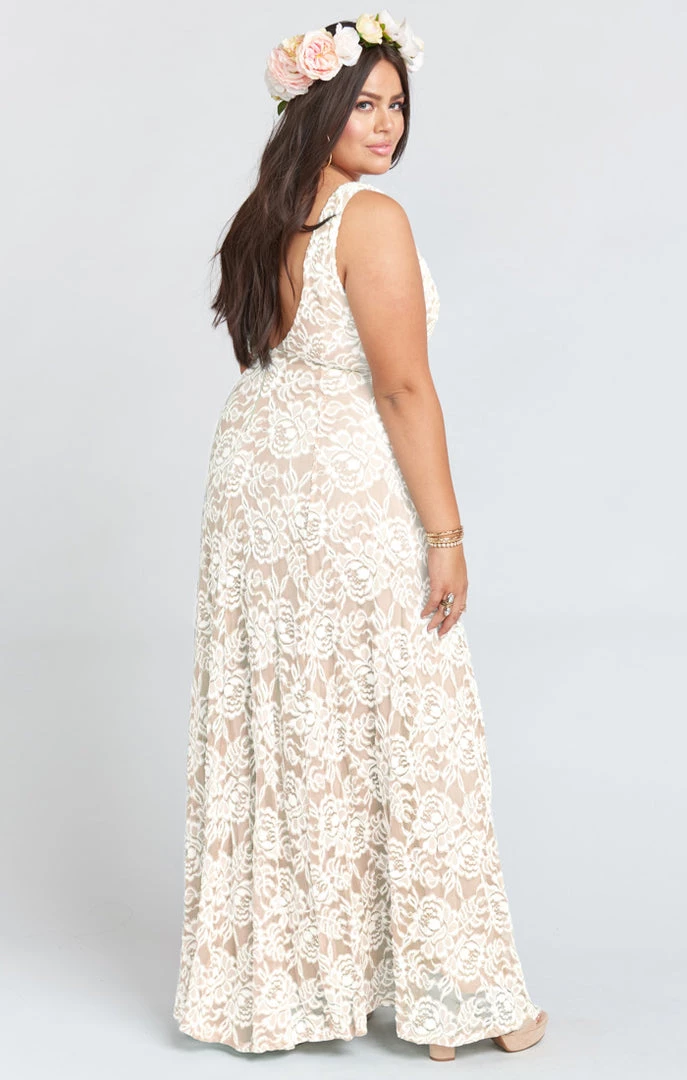 Show Me Your Mumu Jenn Maxi Dress ~ Lovers Lace Show Me The Ring 9 Show Me Your Mumu Jenn Maxi Dress ~ Lovers Lace Show Me The Ring