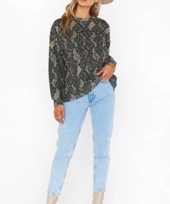 Show Me Your Mumu Boyfriend Sweatshirt ~ Ziggy Python