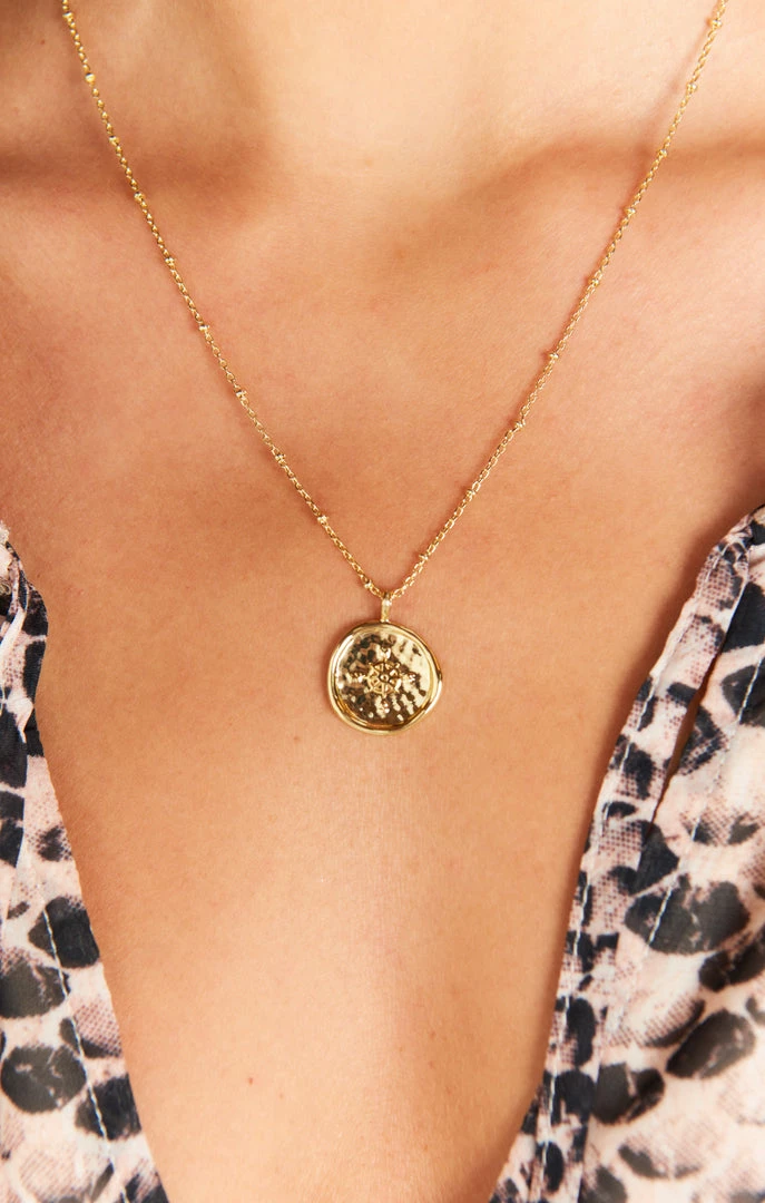 Show Me Your Mumu New Mu Gorjana Compass Coin Necklace ~ 18K Gold Plated 3 Show Me Your Mumu New Mu Gorjana Compass Coin Necklace ~ 18K Gold Plated
