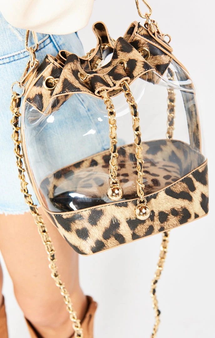 Show Me Your Mumu Madly Yours The Bella Gameday Bucket Bag ~ Leopard 3 Show Me Your Mumu Madly Yours The Bella Gameday Bucket Bag ~ Leopard