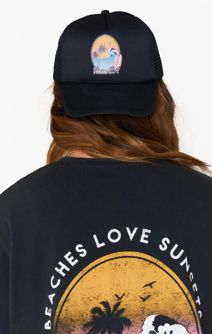 Show Me Your Mumu Venice Graphic Trucker Hat ~ Black New Mu 7 Show Me Your Mumu Venice Graphic Trucker Hat ~ Black New Mu