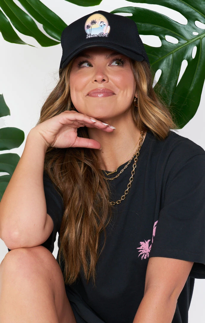 Show Me Your Mumu Venice Graphic Trucker Hat ~ Black New Mu 3 Show Me Your Mumu Venice Graphic Trucker Hat ~ Black New Mu