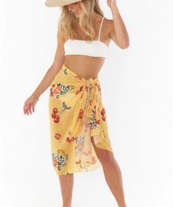 Show Me Your Mumu New Mu Kiran Sarong ~ Fruit Basket