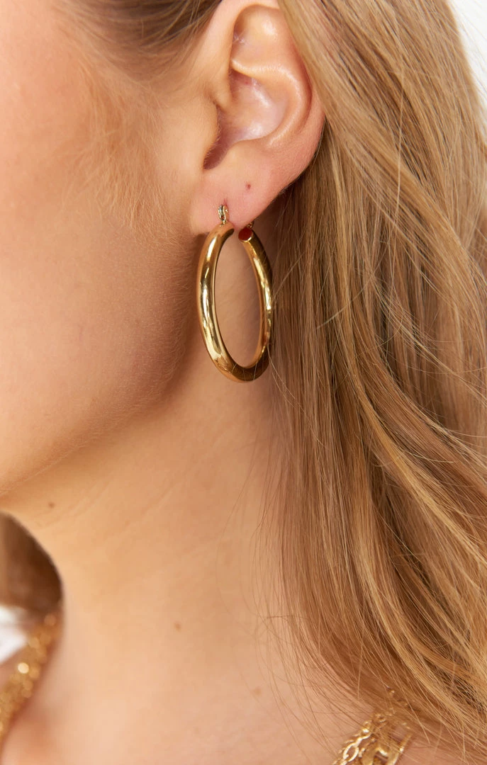 Show Me Your Mumu Luv AJ Chiara Tube Hoops ~ Gold New Mu 3 Show Me Your Mumu Luv AJ Chiara Tube Hoops ~ Gold New Mu