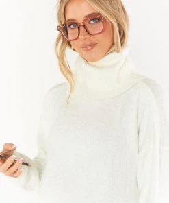 Show Me Your Mumu Winnie Blue Light Glasses ~ Blush