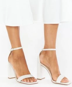 Show Me Your Mumu Steve Madden Tiaa Block Heel ~ Bone